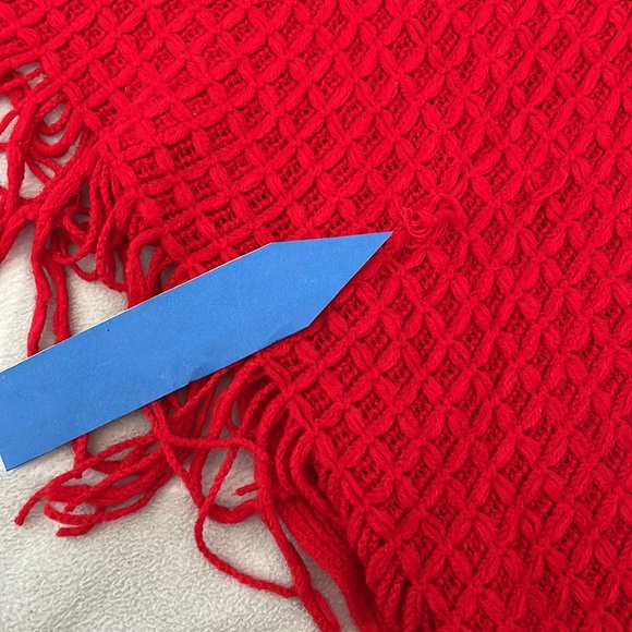 Women Red Shawl Poncho S-M Knitted Sweater Pullover with Fringe Soft Pullover - Picture 12 of 15